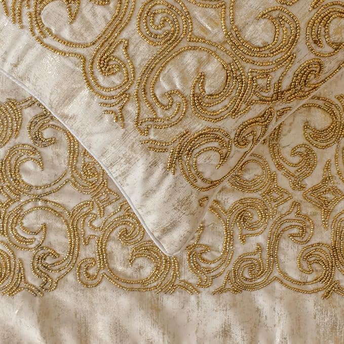 The HomeCentric King/Queen/Twin Gold Designer King 90"x18" Bed Runner - Image 3
