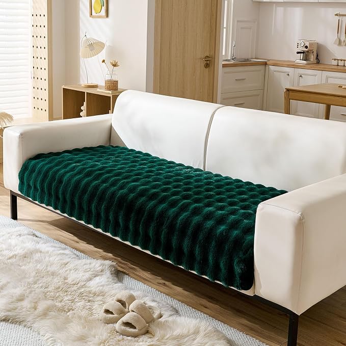 Christmas Faux Fur Couch Cover Fuzzy Soft Plush Thick Bubble Sofa Cover Luxury by Huierxun