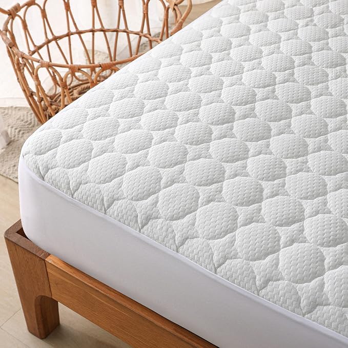 King Size Waterproof Mattress Protector Fitted Quilted Mattress Pad Cover by reaks