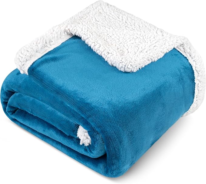 PAVILIA Sherpa Fleece Throw Blanket - Image 3