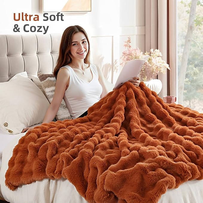 Smoofy Faux Fur Fall Throw Blanket - Image 4