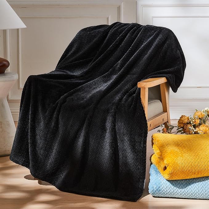 NEWCOSPLAY Super Soft Throw Blanket Black Premium Silky Flannel Fleece Leaves - Image 2