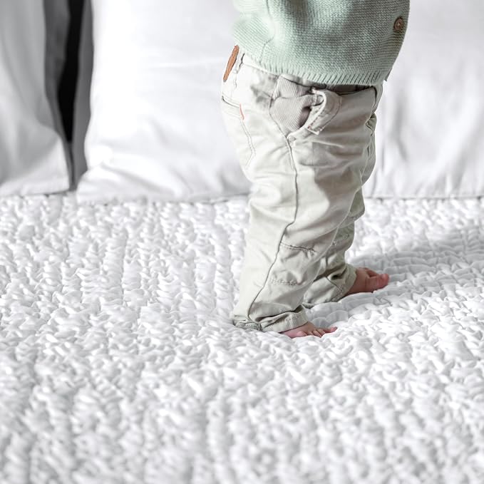 PAULATO BY GA.I.CO Crib Waterproof Mattress Protector – Absorbent Mattress Cover - Image 8