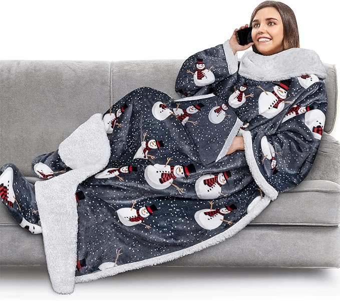 PAVILIA Sherpa Blanket with Sleeves, Foot Pocket by PAVILIA