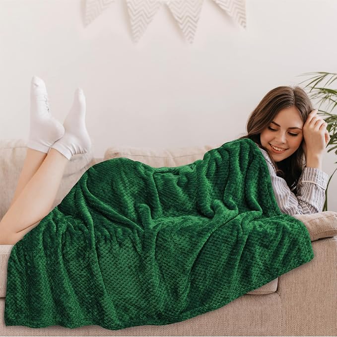 PAVILIA Emerald Green Throw Blanket - Image 9