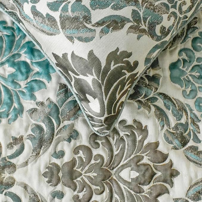 The HomeCentric King/Queen/Twin Blue Decorative Full 68"x18" Bed Runner - Image 3