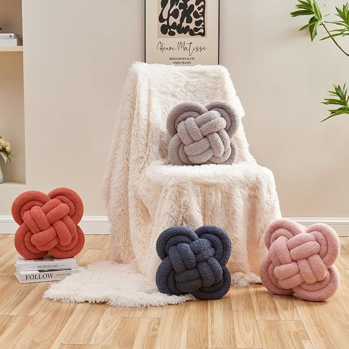 Xiashrk Knot Pillow Ball - Image 3