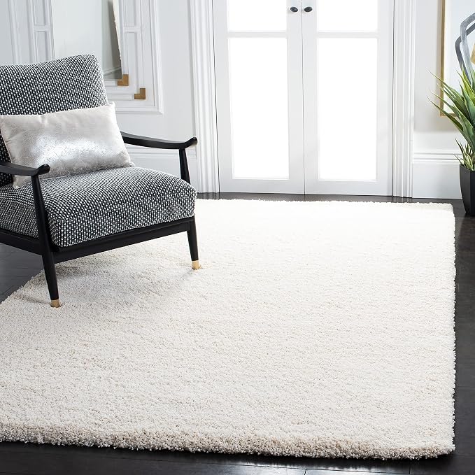 SAFAVIEH Milan Shag Collection Accent Rug by SAFAVIEH