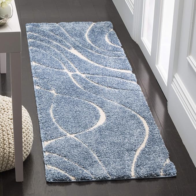 SAFAVIEH Florida Shag Collection Runner Rug by SAFAVIEH