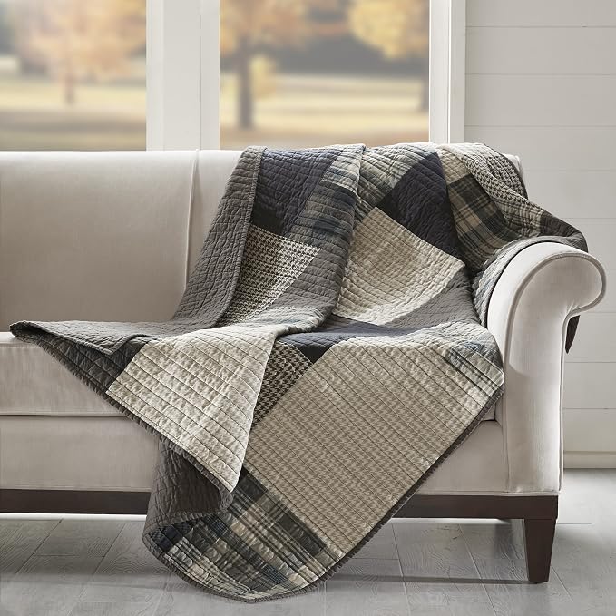 Woolrich Luxury Quilted Throw - Image 2