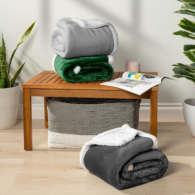 PAVILIA Sherpa Fleece Throw Blanket - Image 7