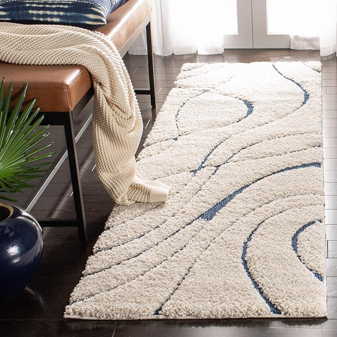 SAFAVIEH Florida Shag Collection Runner Rug by SAFAVIEH