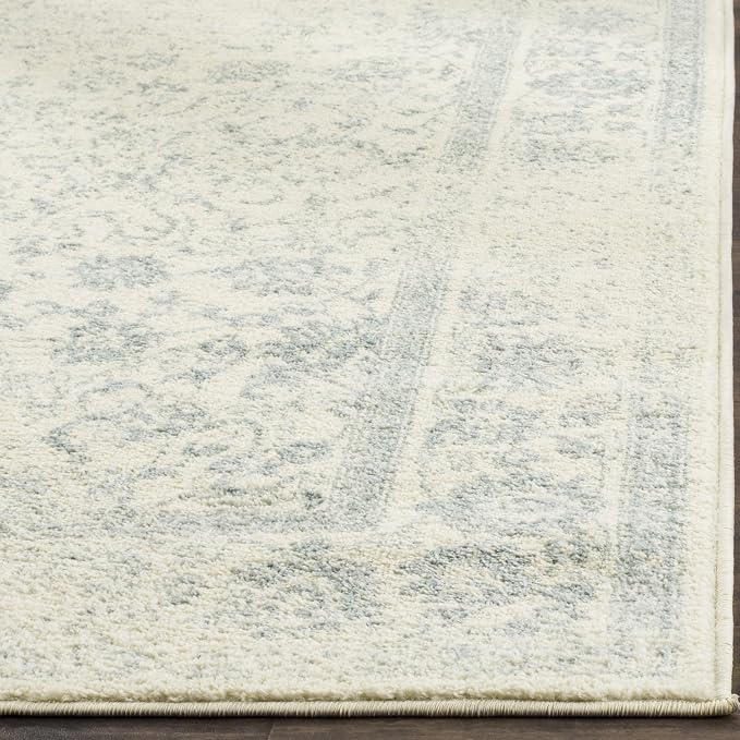 SAFAVIEH Area Rug 6x9 - Image 4