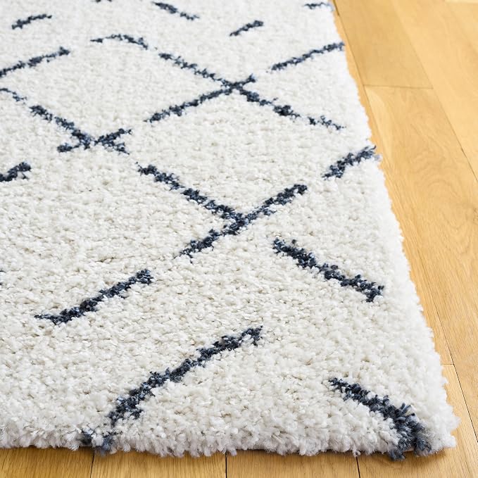 SAFAVIEH Arizona Shag Collection Area Rug - Image 3