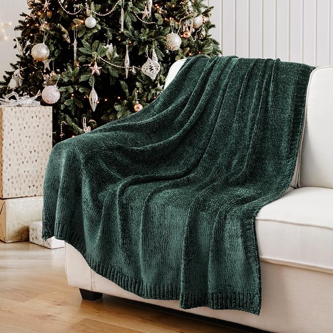 BATTILO HOME Christmas Green Throw Blanket - Image 3