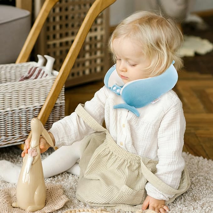Niuniu Daddy Shark Kids Travel Neck Pillows - Image 2