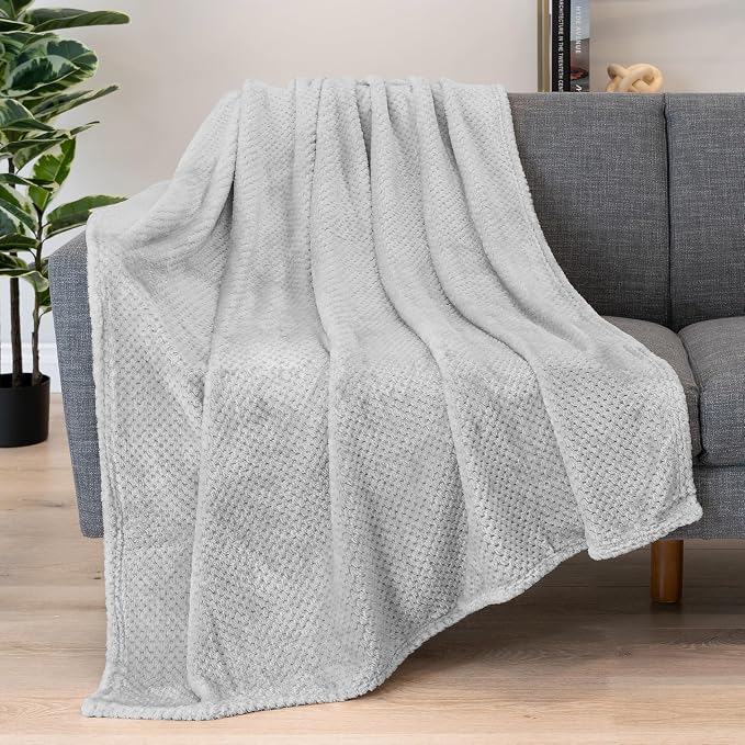 PAVILIA Light Gray Throw Blanket by PAVILIA