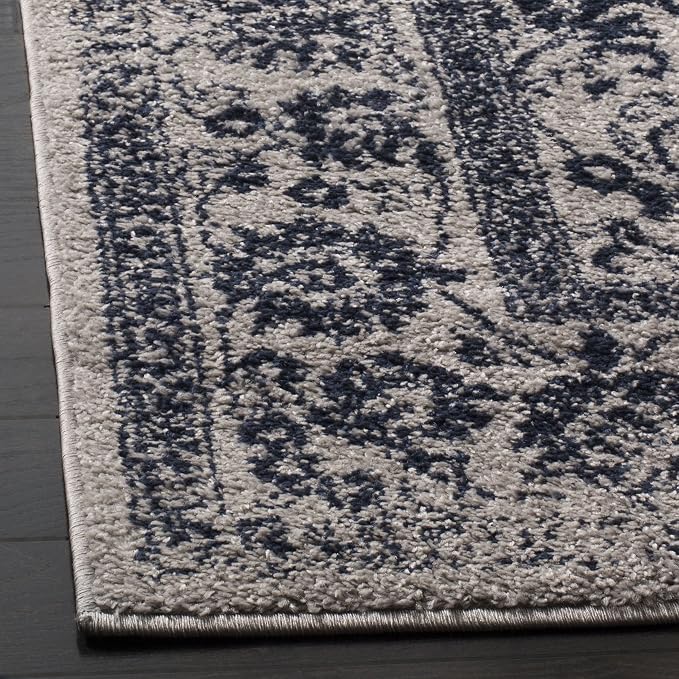 SAFAVIEH Area Rug 6x9 - Image 4