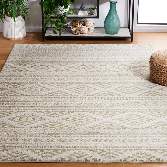 SAFAVIEH Area Rug 8x10 by SAFAVIEH