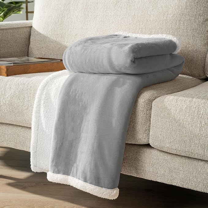 PAVILIA Sherpa Fleece Throw Blanket - Image 4