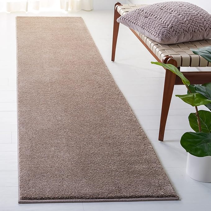 SAFAVIEH Plain and Solid Collection Runner Rug by SAFAVIEH