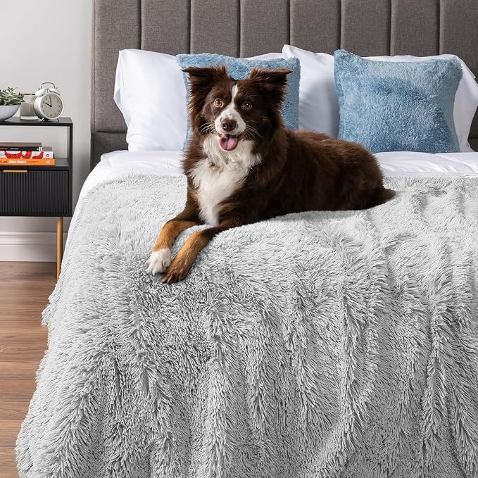PetAmi Waterproof Dog Blanket for Medium Large Dogs, Calming Fleece Cat Blanket - Image 2