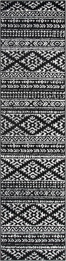 SAFAVIEH Tulum Collection Runner Rug - Image 2