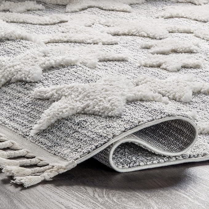 nuLOOM Raven Modern Stars High Low Shaggy Tassel Area Rug, Light Grey - Image 5
