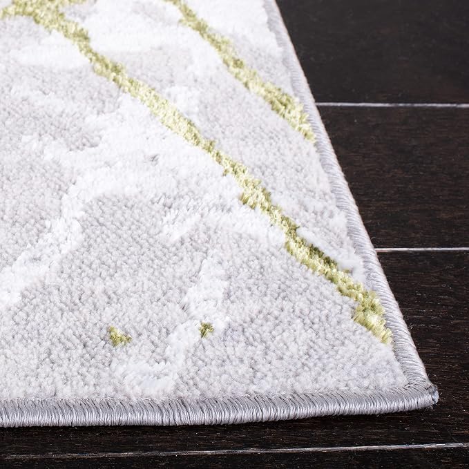 SAFAVIEH Amelia Collection Accent Rug - Image 4