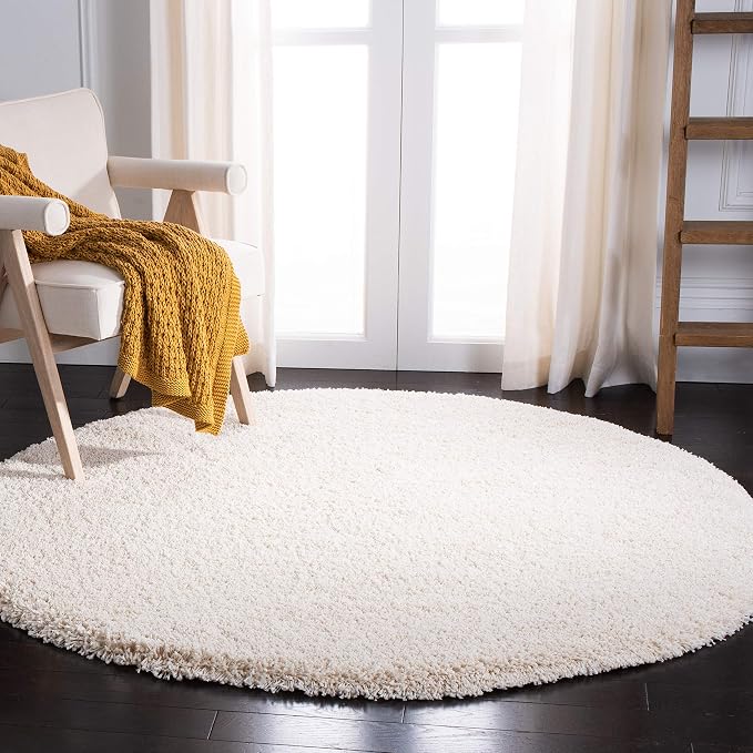 SAFAVIEH Milan Shag Collection Area Rug by SAFAVIEH