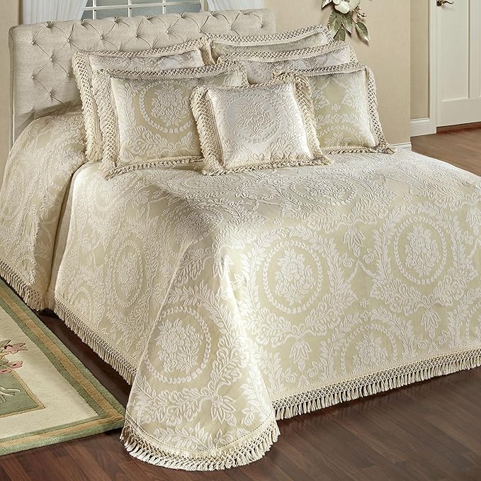 Timeless Vintage Style Bedding by TouchofClass