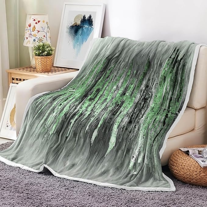 Abstract Throw Blankets, Modern Green Gold CrackNon Cozy Warm Bed Couch Blanket by Uokiuki