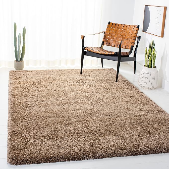 SAFAVIEH Milan Shag Collection Accent Rug by SAFAVIEH