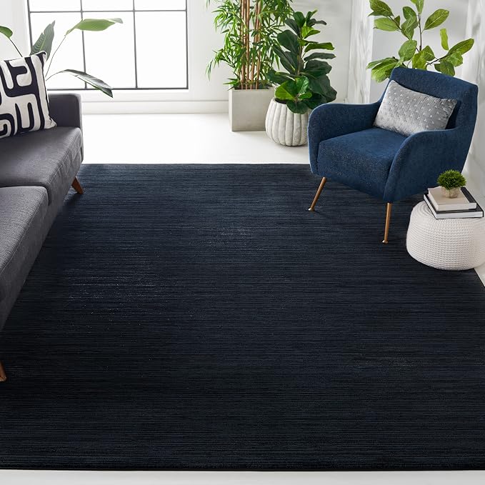 SAFAVIEH Area Rug 8x10 by SAFAVIEH
