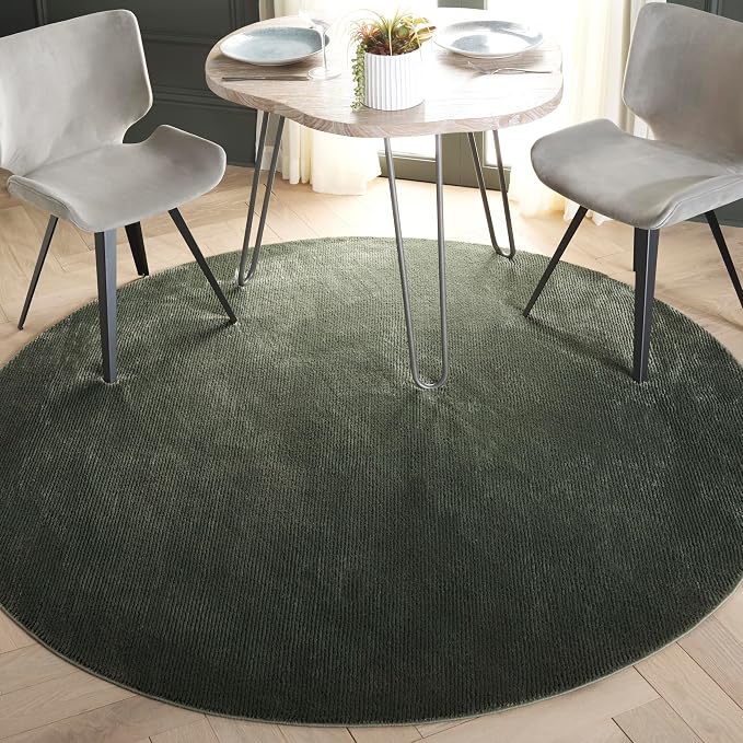 SAFAVIEH Revive Collection Area Rug by SAFAVIEH
