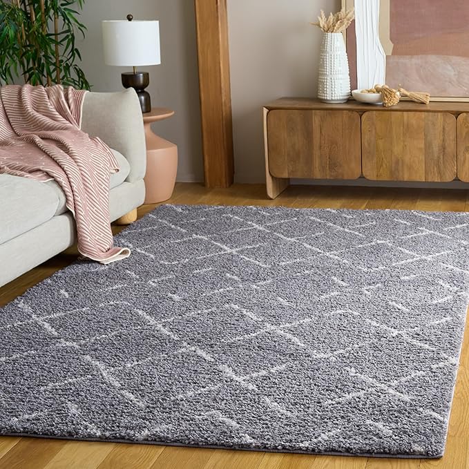 SAFAVIEH Arizona Shag Collection Area Rug by SAFAVIEH