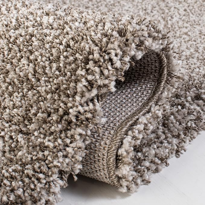 SAFAVIEH Milan Shag Collection Accent Rug - Image 5