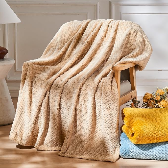 NEWCOSPLAY Super Soft King Blanket Brown Premium Silky Flannel Fleece Leaves - Image 3