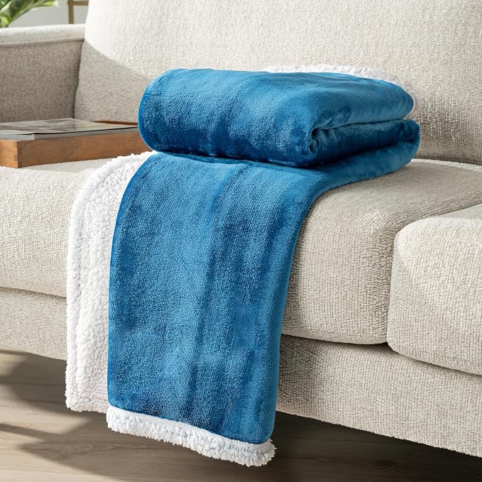 PAVILIA Sherpa Fleece Throw Blanket - Image 4