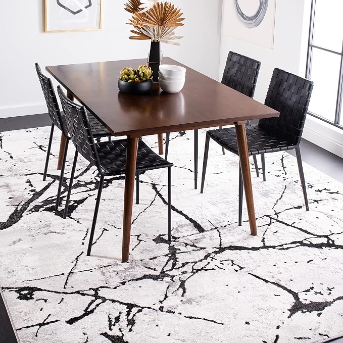 SAFAVIEH Amelia Collection Area Rug by SAFAVIEH