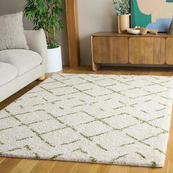 SAFAVIEH Arizona Shag Collection Area Rug by SAFAVIEH