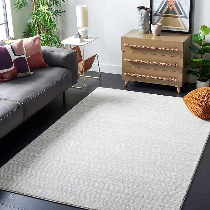 SAFAVIEH Area Rug 6x9 by SAFAVIEH