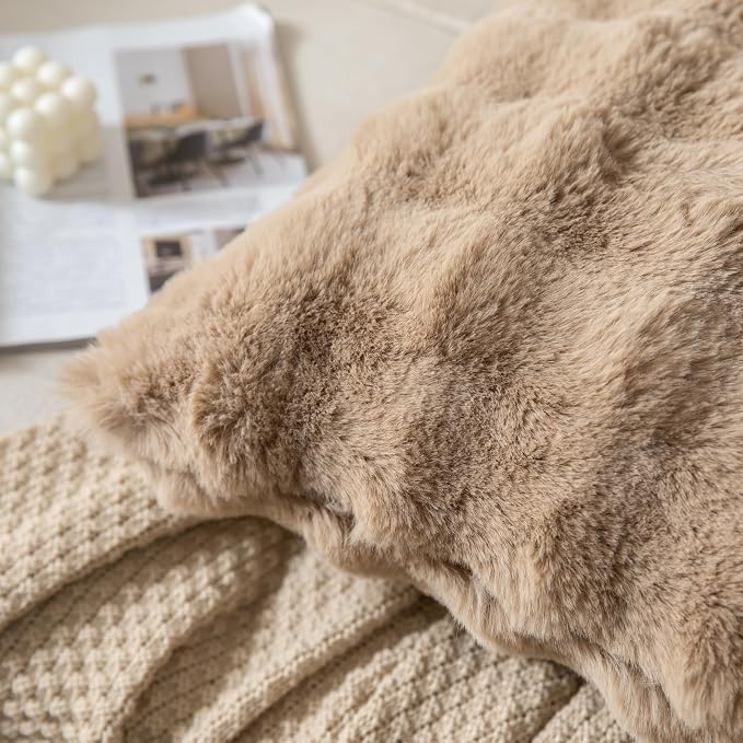 Pack of 2 Thick Plush Throw Pillow Covers Fluffy Wave Faux Fur Decorative - Image 4