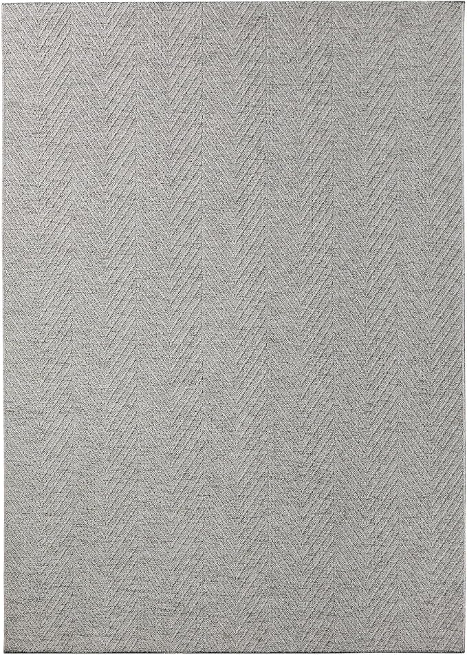 TOWN & COUNTRY BASICS Pax Herringbone Textured Solid Everwash® Washable Area Rug by TOWN+%26+COUNTRY+BASICS