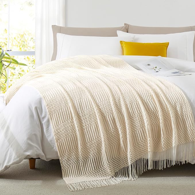 Off White Knitted Throw Blankets - Image 3