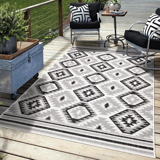 Keen Home Design Outdoor Runner Rug by KeenHomeDesign