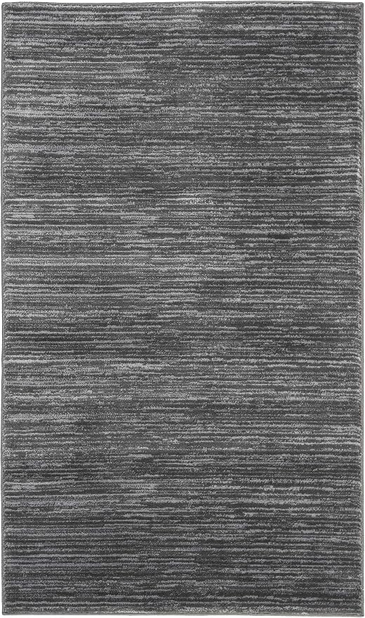 SAFAVIEH Area Rug 3x5 by SAFAVIEH