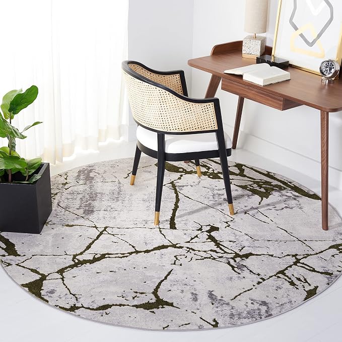 SAFAVIEH Amelia Collection Area Rug by SAFAVIEH