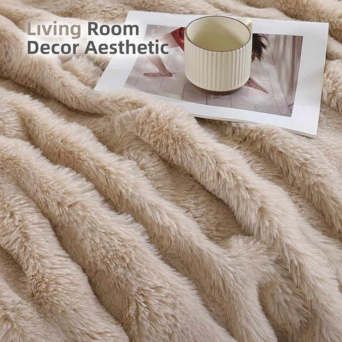 Smoofy Faux Fur Throw Blanket for Couch – Linen Fluffy Cozy Rabbit Fleece - Image 5