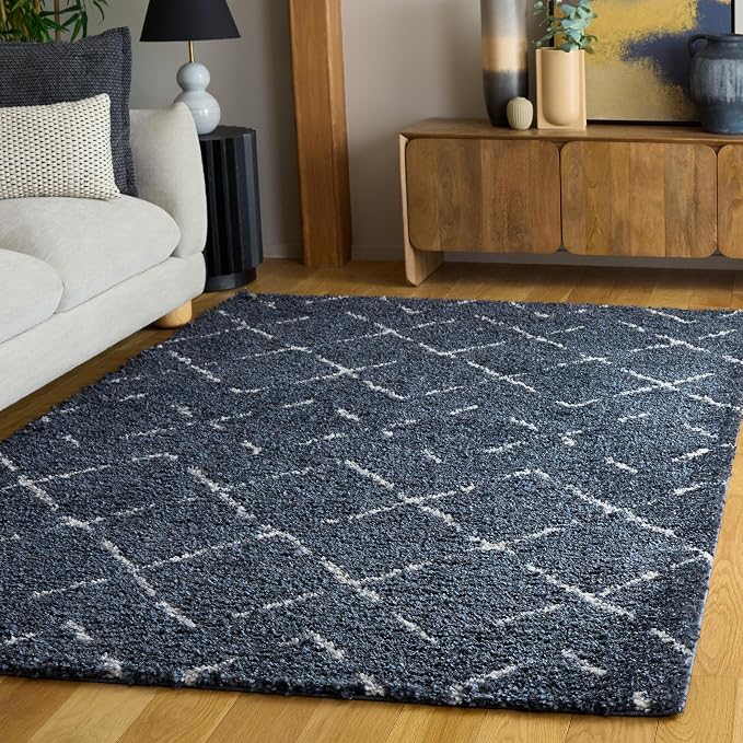 SAFAVIEH Arizona Shag Collection Area Rug by SAFAVIEH